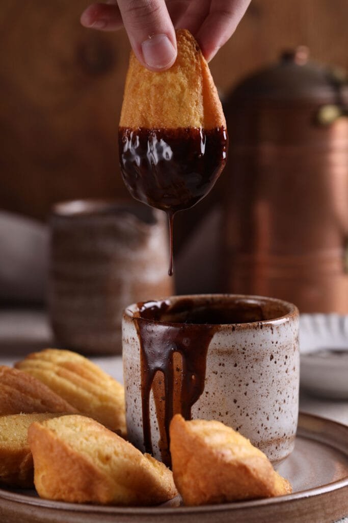 Winter is back, Yalla Chocolate 2 Chocolate Fondue main